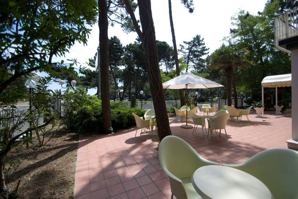 Hotel Gregory Мілано-Маріттіма Екстер'єр фото