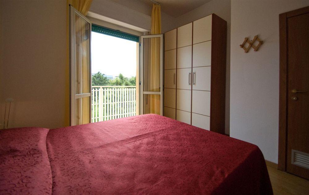Hotel Gregory Мілано-Маріттіма Екстер'єр фото